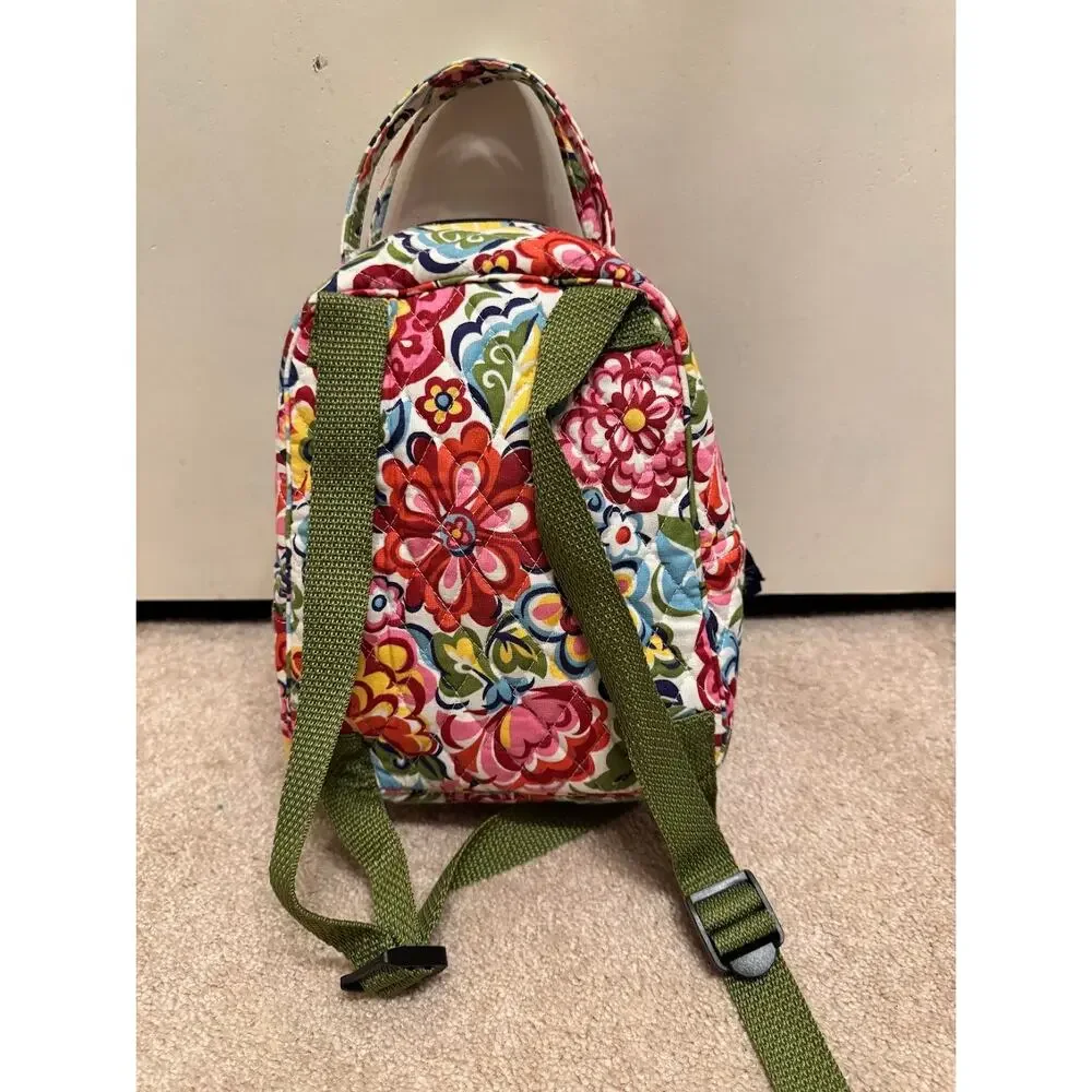 Vera Bradley Lunchbox‎